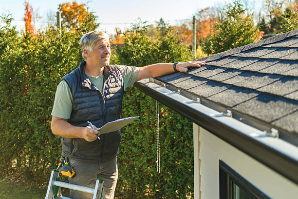 Professional Roofing technician working in Acworth, NH